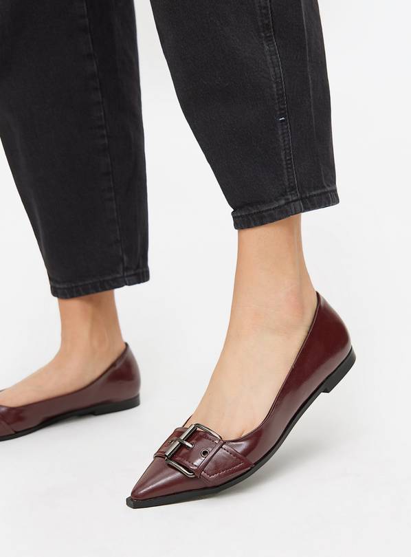 Burgundy Metal Hardwear Pointed Ballerina Shoes 5
